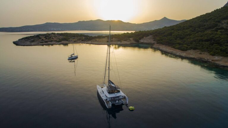 sailing-greece-cyclades-crewed-charters--l